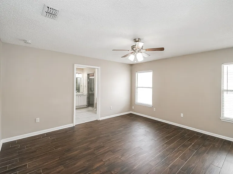 2923 Golden Pond Blvd — Photo 8