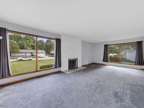 4th image of 42 Orrlawn Dr