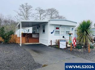 4800 SE Inlet Ave #22, Lincoln City, OR 97367