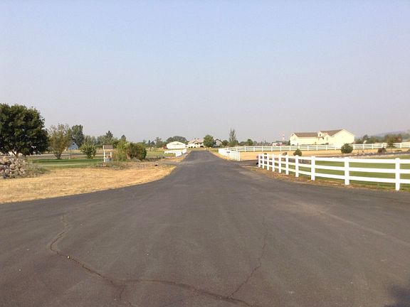 5th image of 6224 N Blue Skies Ln