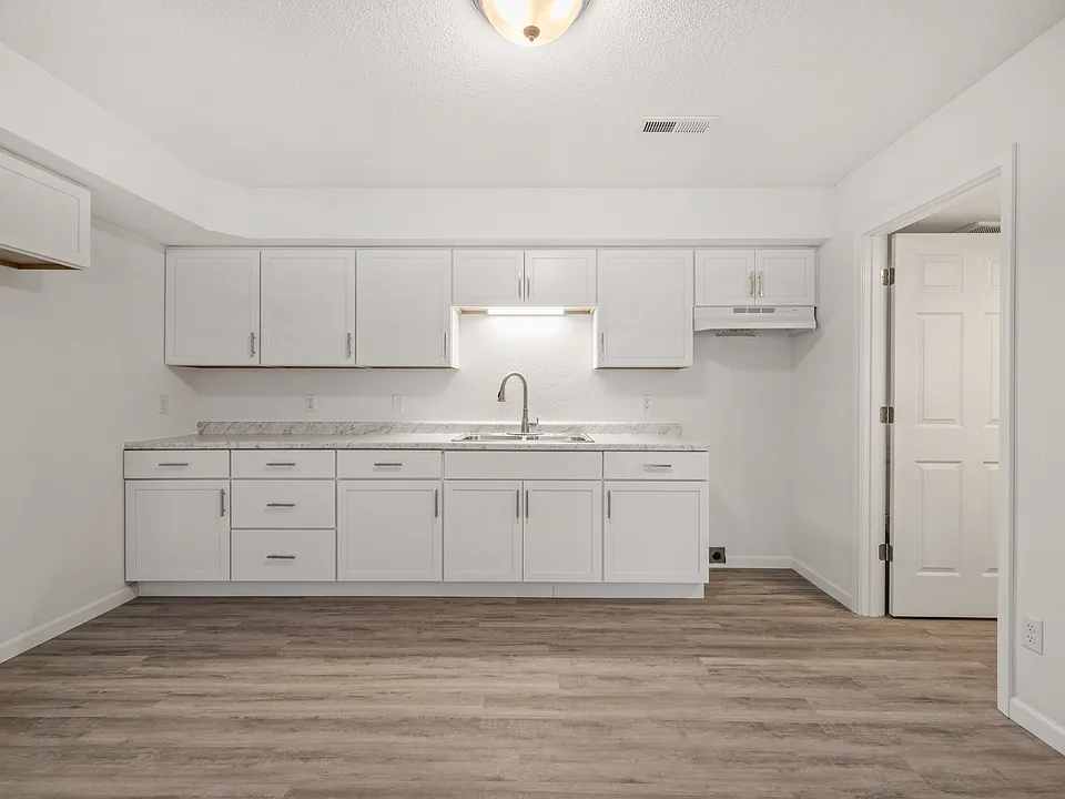 6-Interior_229 James st_03102026