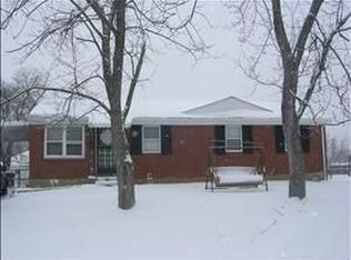 2004 Lambert Ct, Louisville, KY 40218