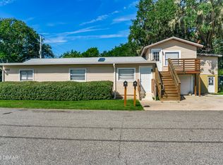 802 Grove Ave, Holly Hill, FL 32117