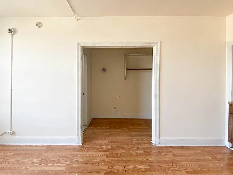 3335 W Diversey Ave #913 — Photo 10