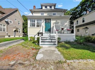 54 Denver Ave, Cranston, RI 02905