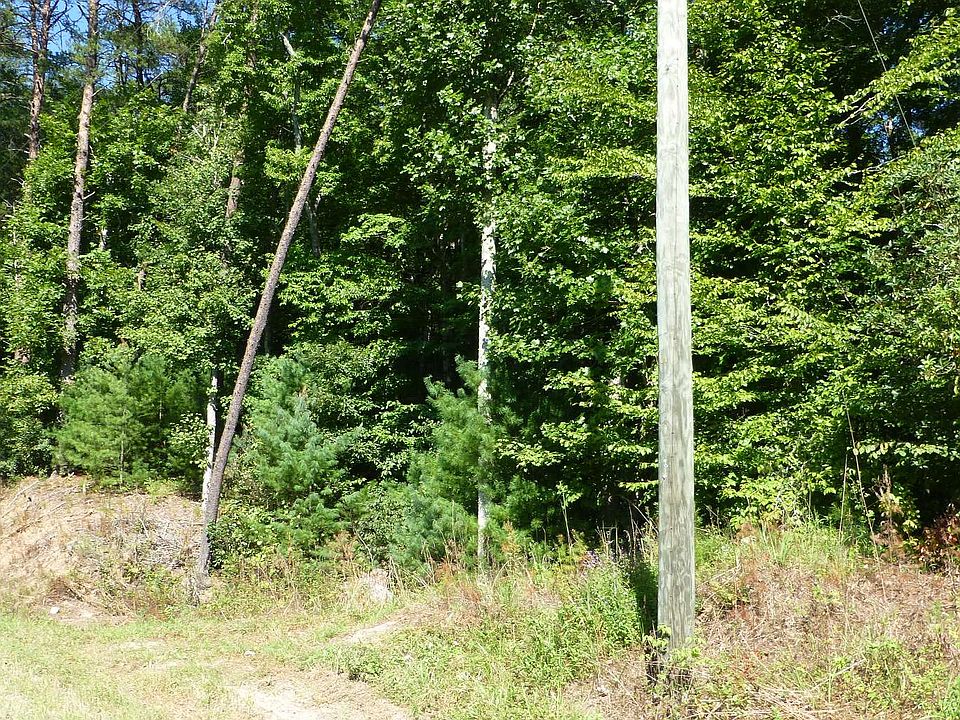 2nd image of 1088 Mission Hill Rd
