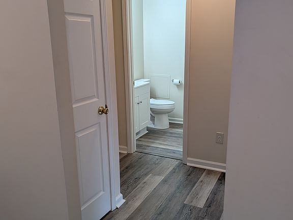 4th image of 138 Crestview Dr #138A