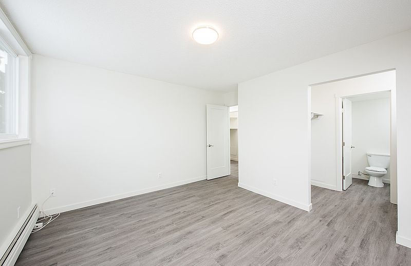 Edmonton Apartment for rent - 2 Bedrooms — photo 30