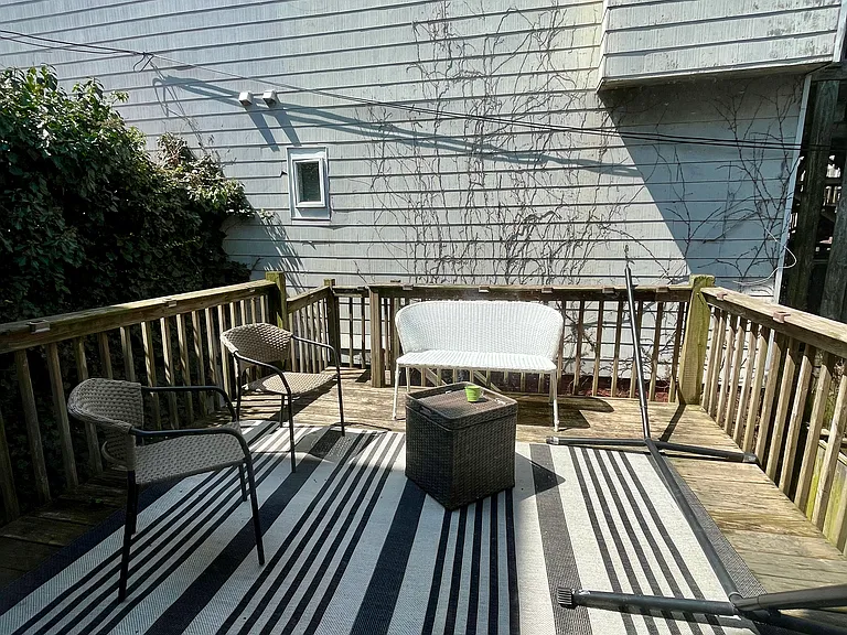 21 M St #1 — Photo 12