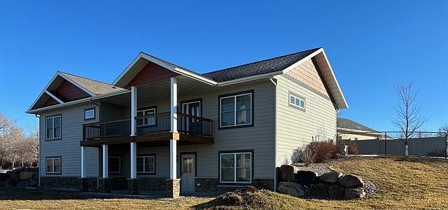 1st image of 520 Depree Way