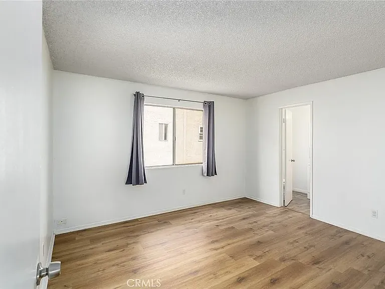 830 N Dalton Ave #111 — Photo 10