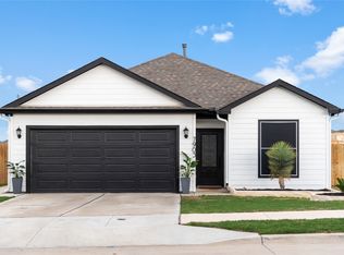 7903 Big Timber Trl, Ponder, TX 76259