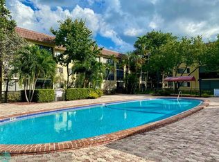 255 S Cypress Rd APT 305, Pompano Beach, FL 33060