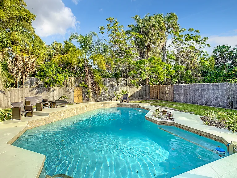 2437 Arapaho St — Photo 46