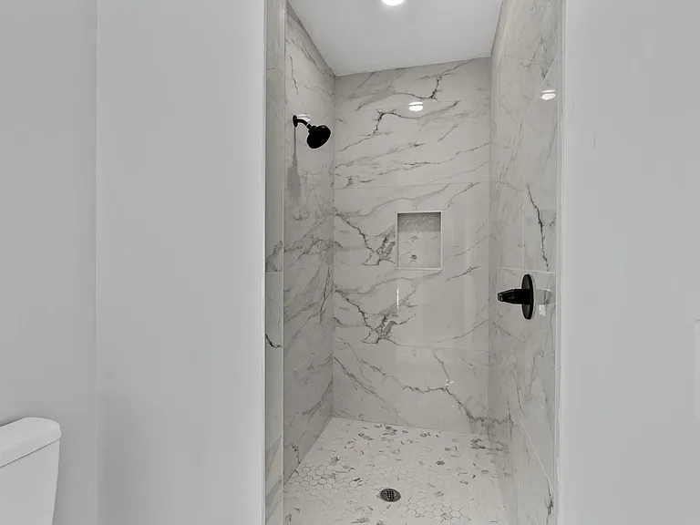 220 Payton Pl — Photo 18