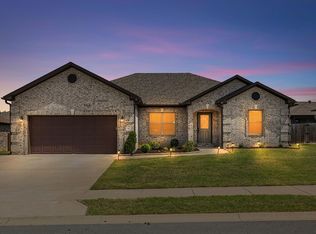 33 Cimarron Cir, Cabot, AR 72023