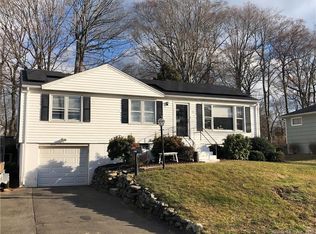 116 Beatrice Dr, West Haven, CT 06516