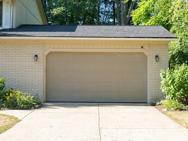 1990 Squirrel Valley Dr — Photo 5