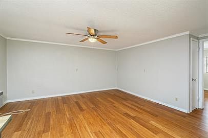 3rd image of 1000 W 1st Ave #11313299