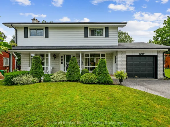 1219 Edmison Dr, Peterborough, ON K9H 6V2