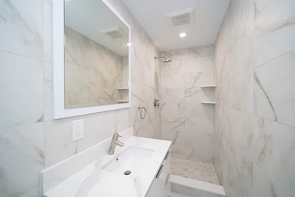 Rented by Sterling Realty Solution Inc | media 11