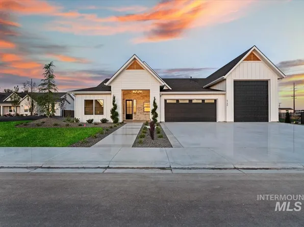 9740 S Prairie Falcon Ave, Nampa, ID 83686