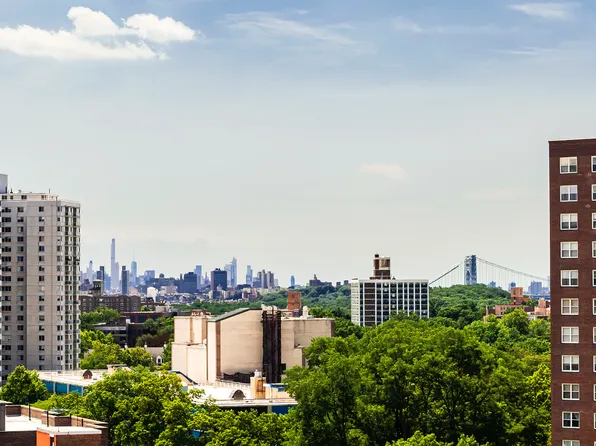 3935 Blackstone Avenue image 6 of 17