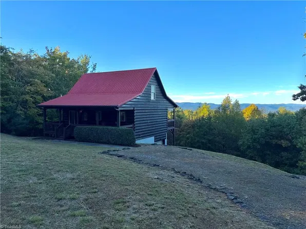 196 Pisgah Ln, Lane, NC 28606