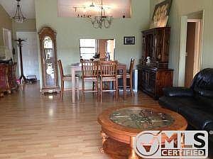 living room / dining room