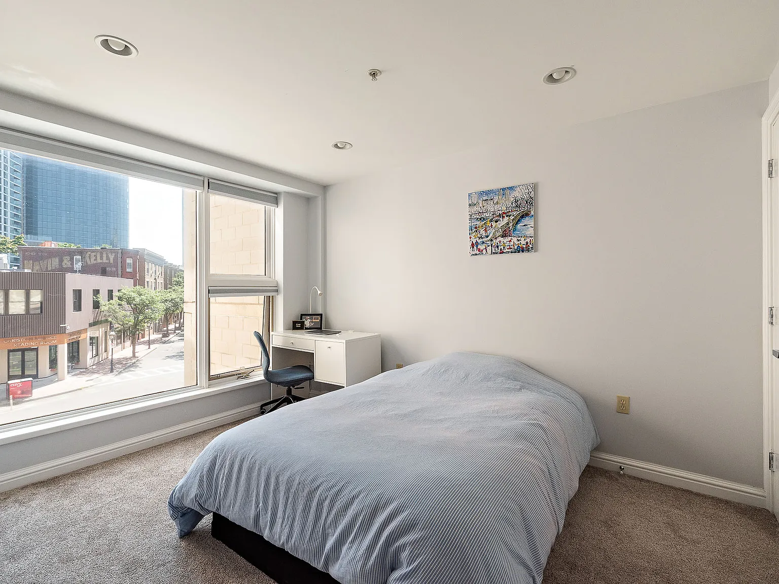 2 bed, 1187 sqft, $5,800 — Photo 3