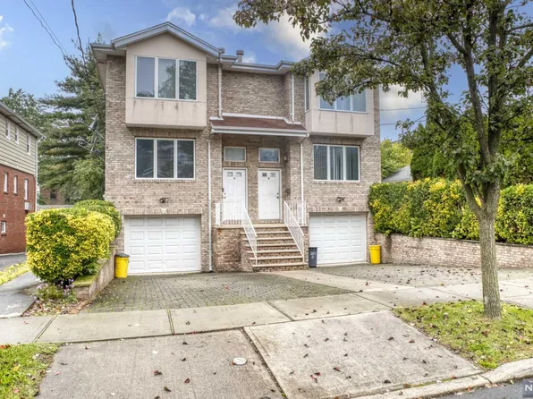 267A Highland Ave #A, Palisades Park, NJ 07650