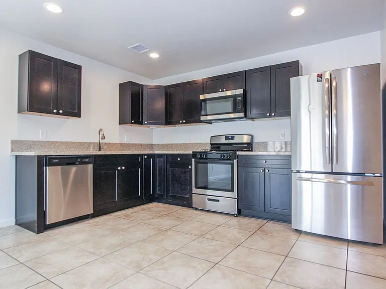 3850 E Teri Ct — Photo 2