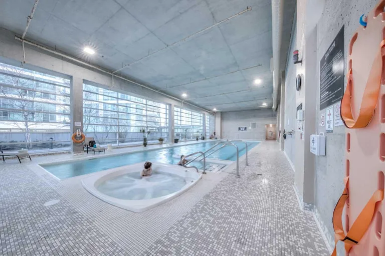 81 Navy Wharf Ct — Photo 11