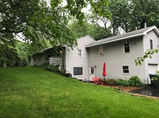 4060 Glacier Ln N, Plymouth, MN 55446