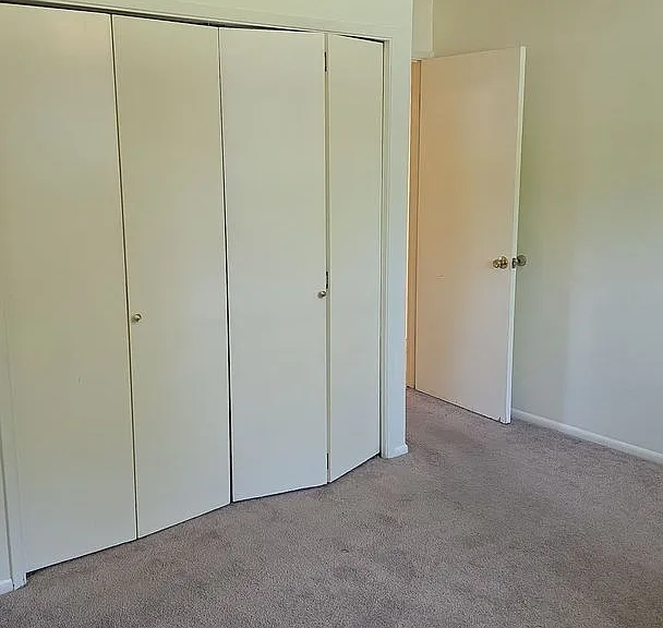 151 E Maple St — Photo 6
