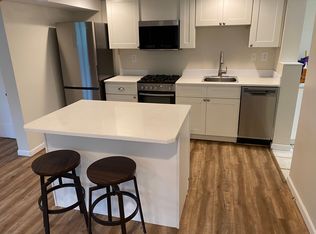 1309 W Clifton Blvd #5, Lakewood, OH 44107
