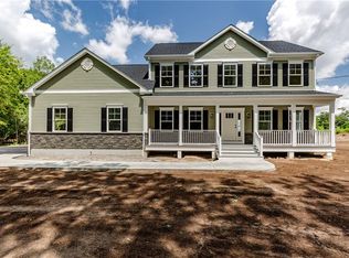 251 Crompton Rd, East Greenwich, RI 02818