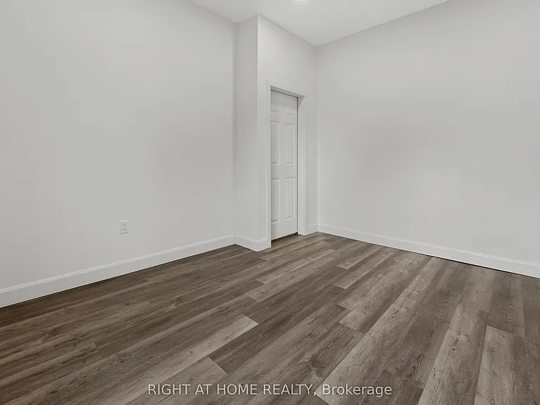 279 Darling St #2 — Photo 25