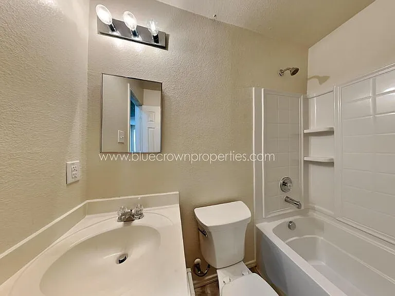 13049 Galaxy Dr — Photo 15