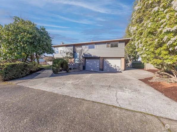 8645 13th Avenue SW, Seattle, WA 98106