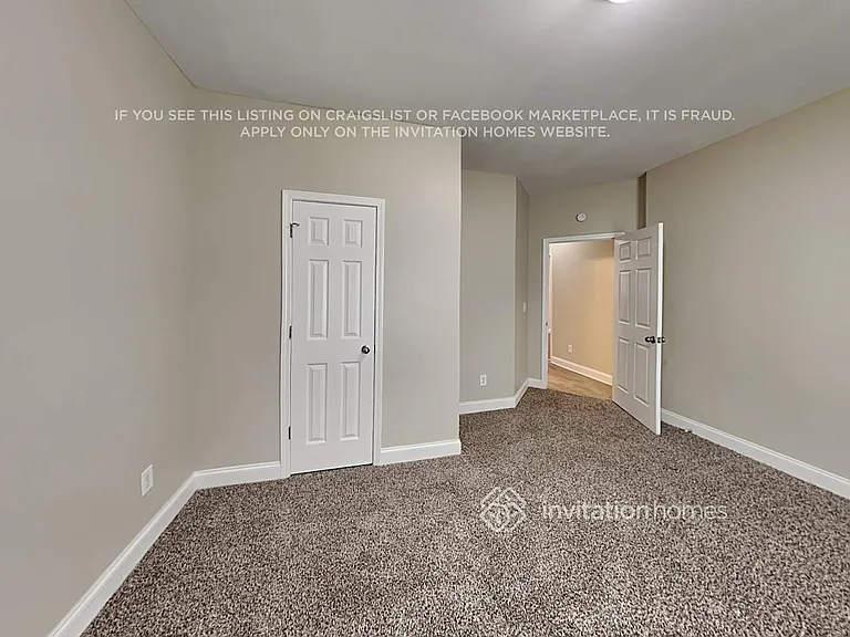 104 Pristine Dr — Photo 16