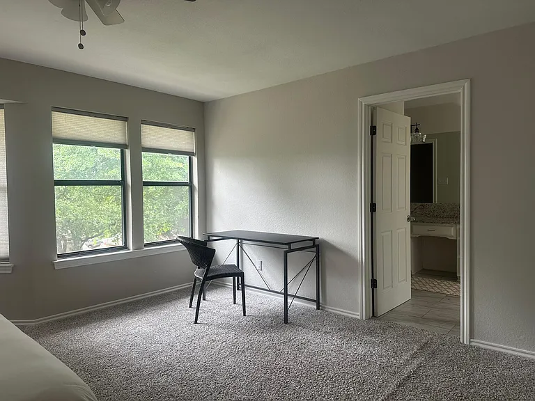 1428 Hampton Rd — Photo 6