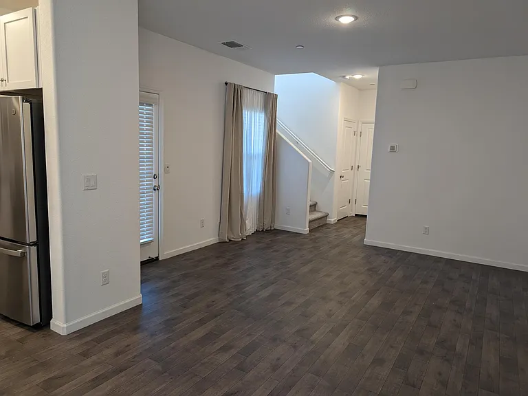 4173 Arjuna Way — Photo 18