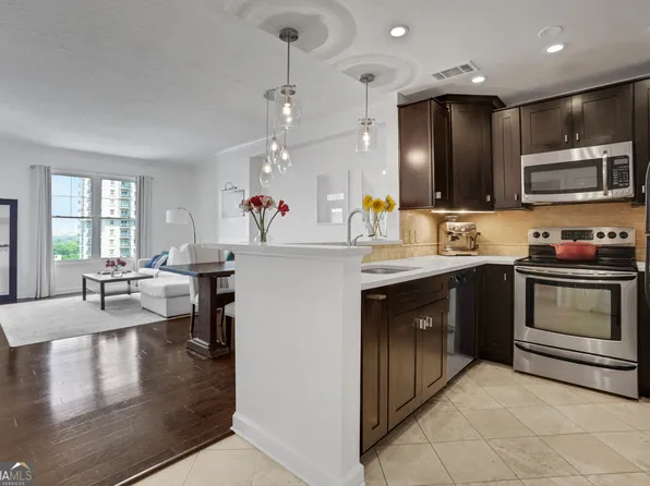 1101 Juniper St NE APT 1012, Atlanta, GA 30309