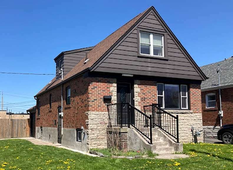 2nd image of 158 Westview Blvd