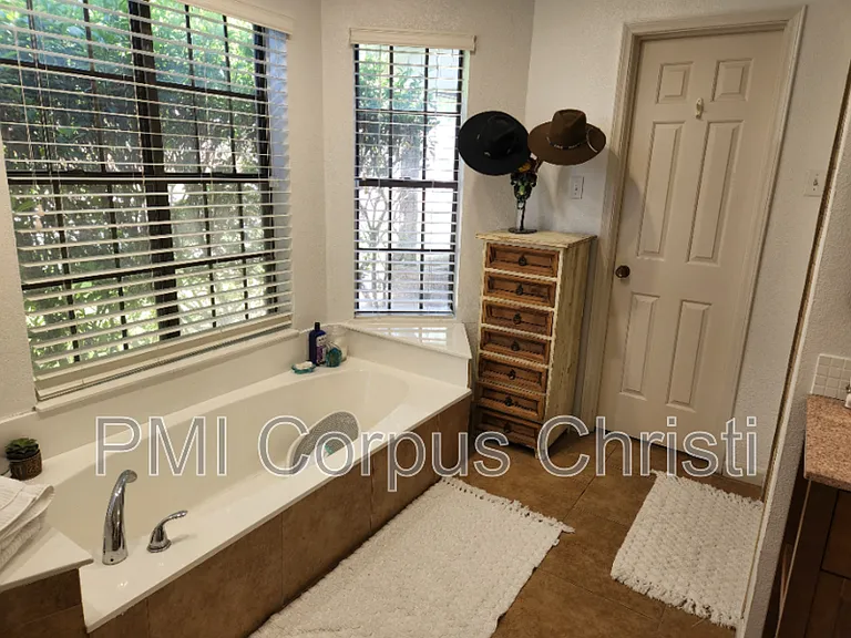 4133 River Hill Dr — Photo 14