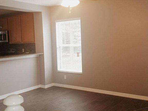 5th image of 6846 Dartmouth Hill St