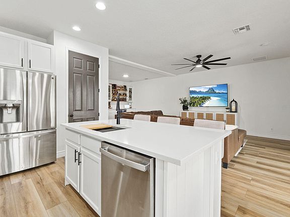 5th image of 11379 SW Reston Court