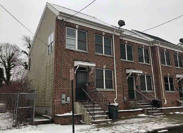 1st image of 422 Townsend St
