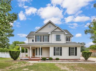 7924 Lester Dr, Fayetteville, NC 28311